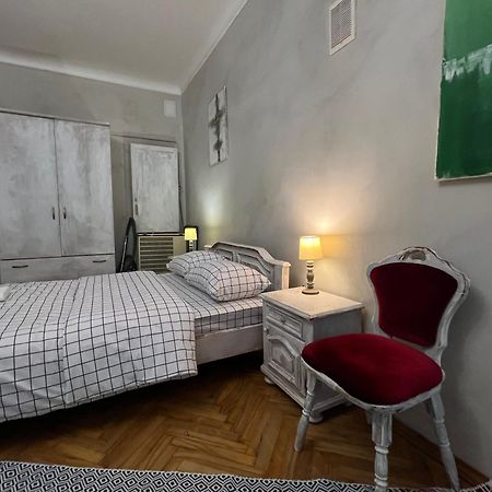 Loft-Style Apt On Virmenska Str Lemberg Exterior foto