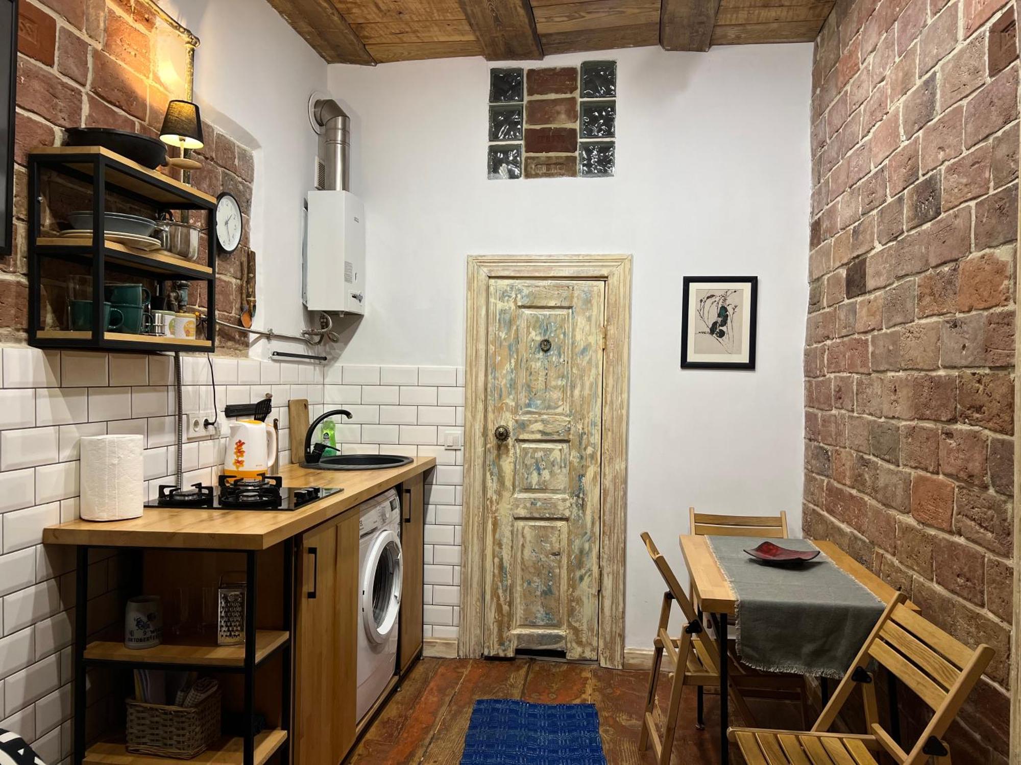 Loft-Style Apt On Virmenska Str Lemberg Exterior foto