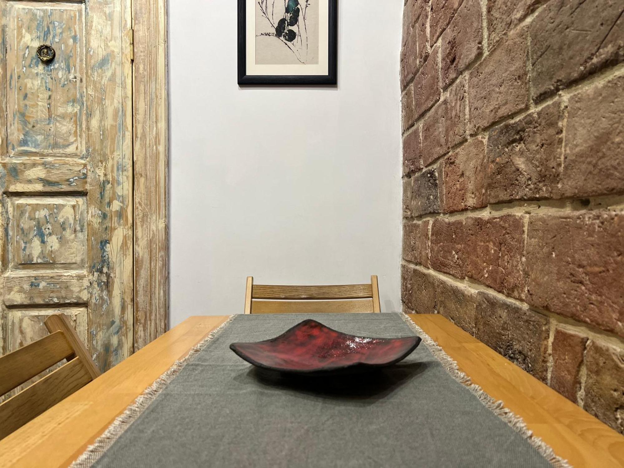 Loft-Style Apt On Virmenska Str Lemberg Exterior foto
