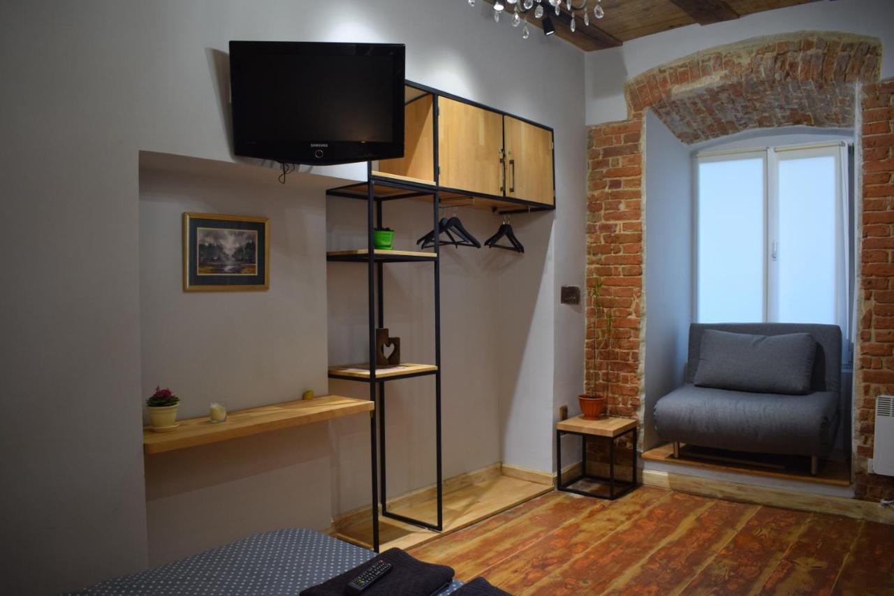 Loft-Style Apt On Virmenska Str Lemberg Exterior foto