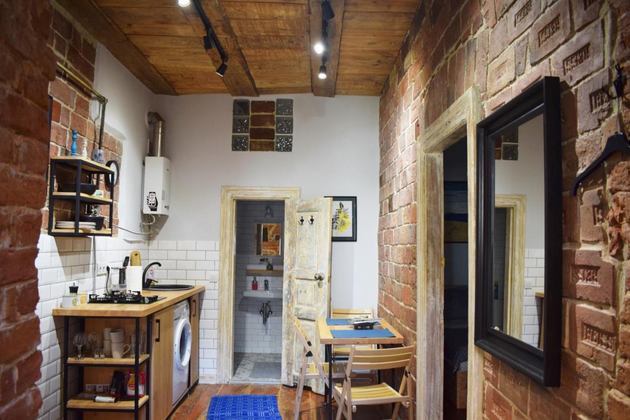 Loft-Style Apt On Virmenska Str Lemberg Exterior foto